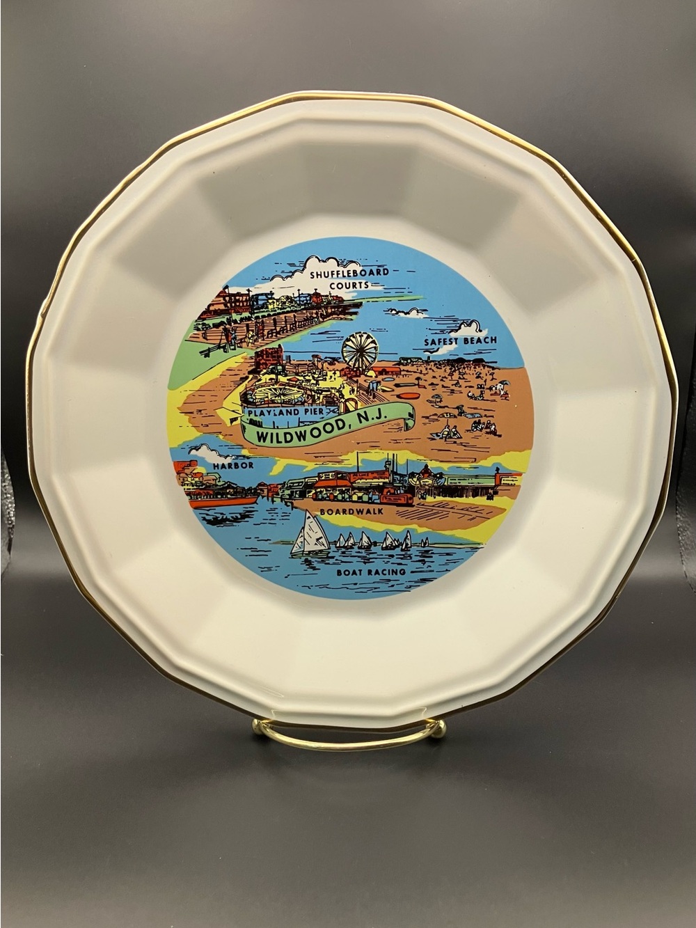 Vintage Wildwood N.J. Decorative Ceramic Plate - Multicolor Beach Scene